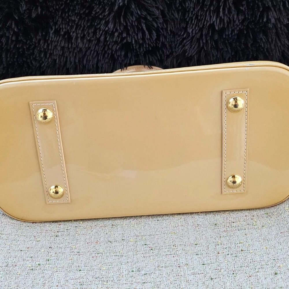 Louis Vuitton Handbag VERNIS Alma PM Rose Florentin Bag Monogram Made in Spain - Picture 6 of 13